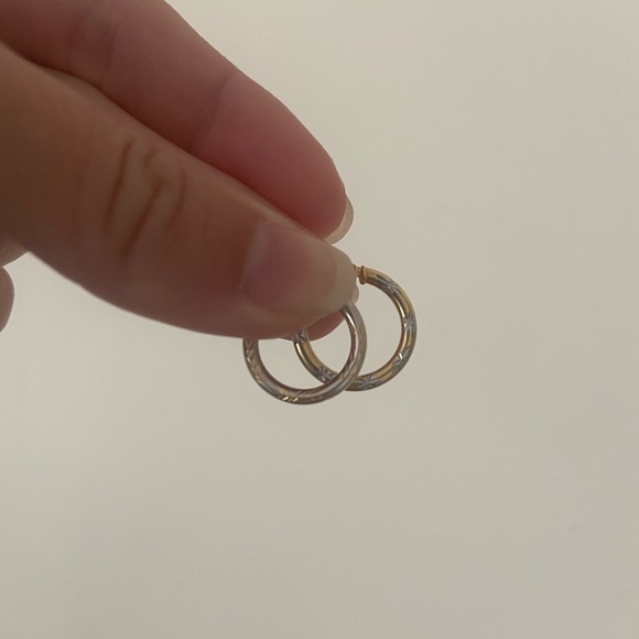 14k hoops - Picture 3 of 7